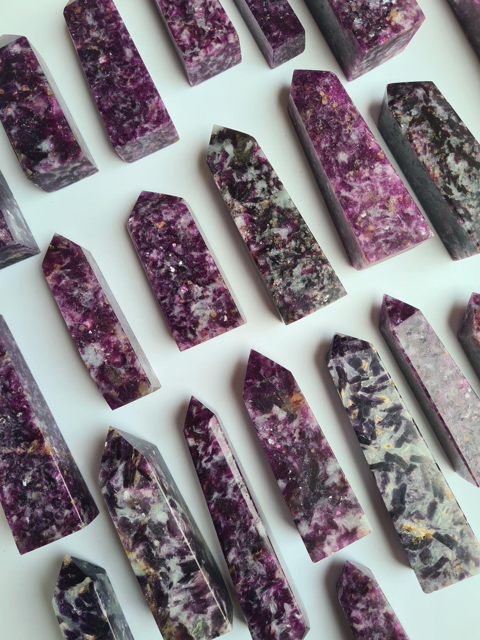 Gem Lepidolite Generators 1KG