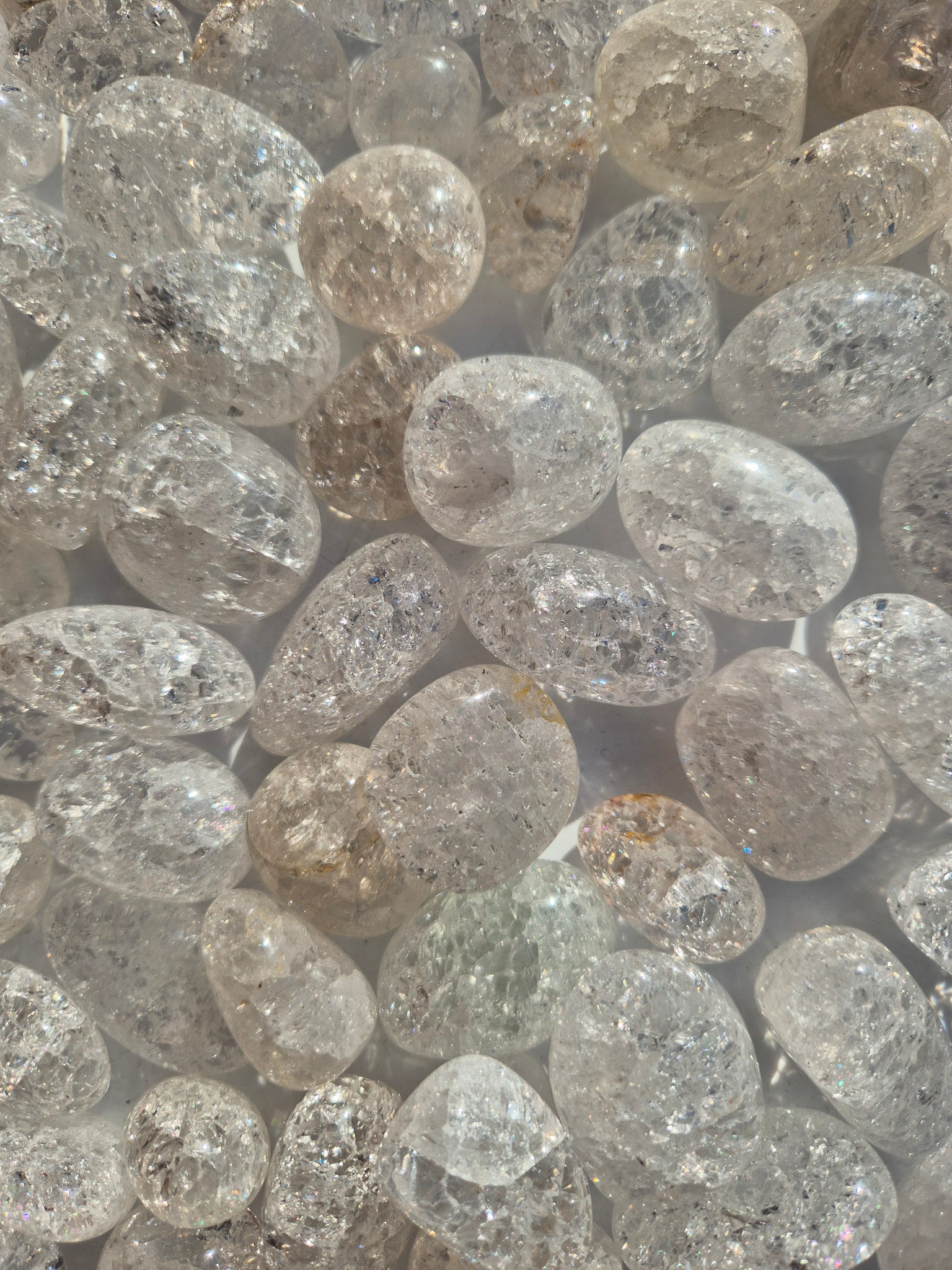 Quartz Crackled Tumbled Stones