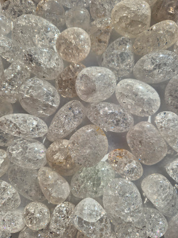 Quartz Crackled Tumbled Stones