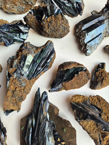 Vivianite Clusters