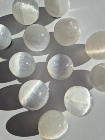 Selenite Sphere 4cm