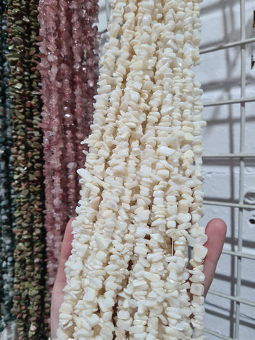 Mother of Pearl Chip Necklace