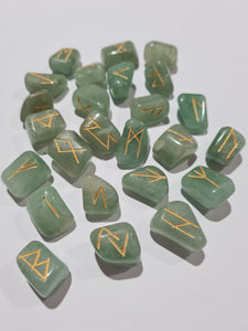 Aventurine Rune Set