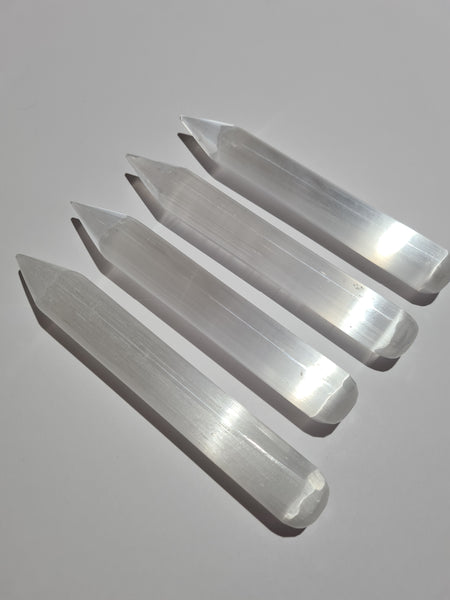 Selenite Wands Point