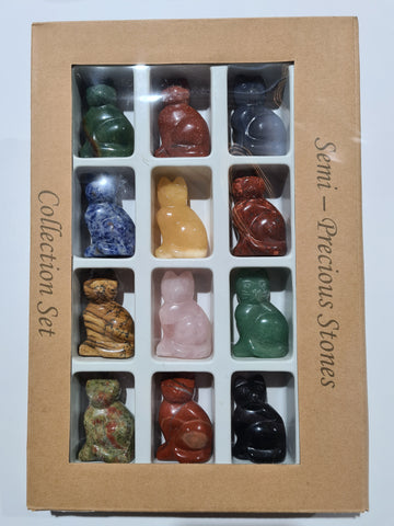 Cat Carvings Box