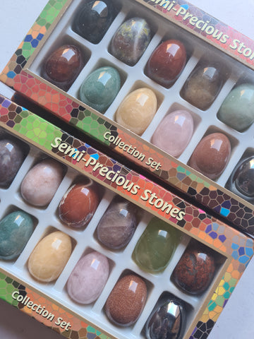 Mini Egg Carvings Box